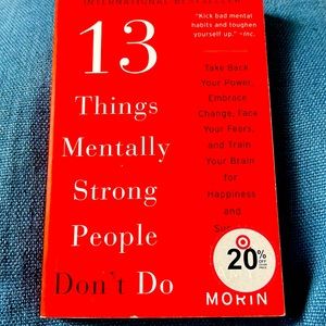 13 Things Mentally Strong People Do used paperback by Amy Morin